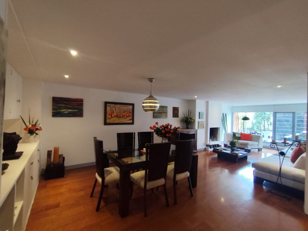 Apartamento de 2 alcobas en venta en Chico Norte Et. Ii, Bogotá, 146 m² · foto 2 de 20