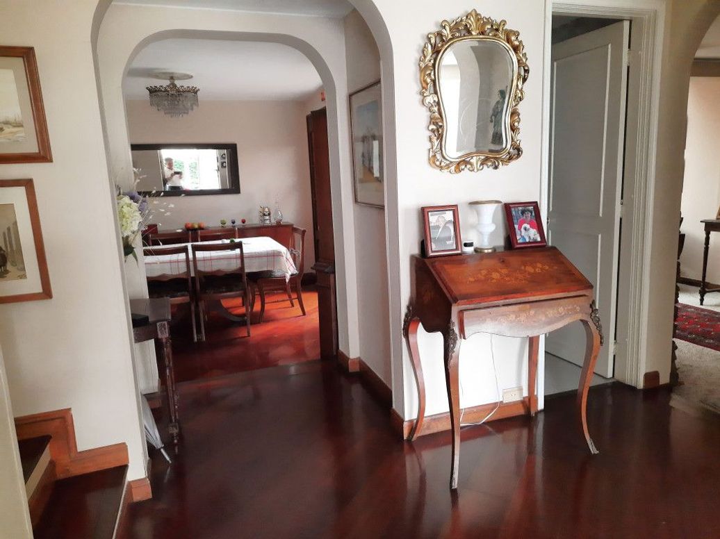 Casa en venta en Cedritos, Bogotá · foto 2 de 20