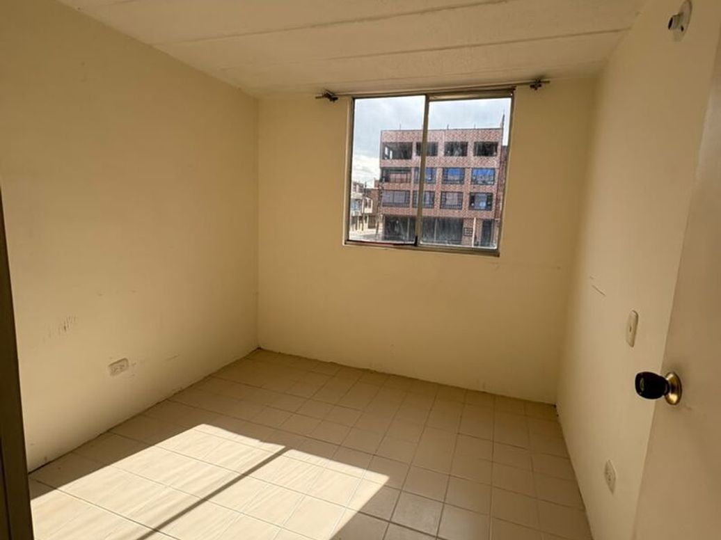 Apartamento de 2 alcobas en venta en Bosa, Bogotá, 44 m² · foto 9 de 19