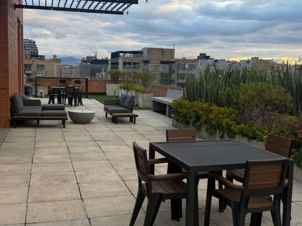 Apartaestudio en venta en Chico Norte Et. Iii, Bogotá, 19 m² · foto 12 de 16