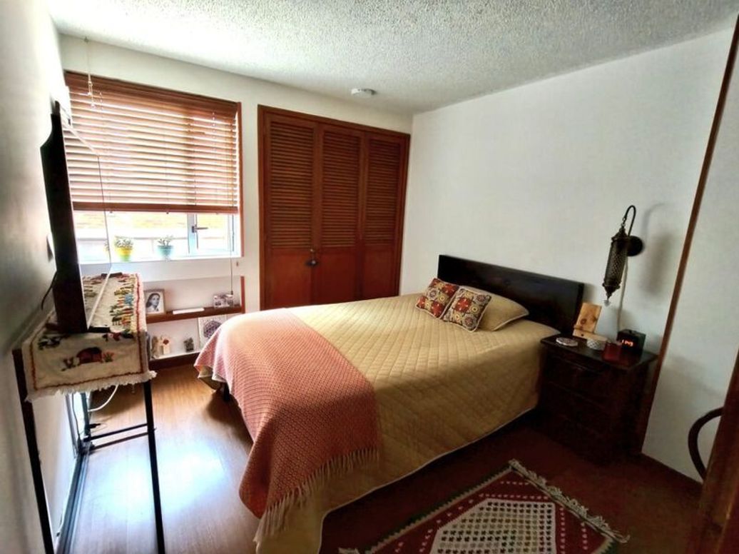 Apartamento de 3 alcobas en venta en Los Cedritos, Bogotá, 66 m² · foto 10 de 20