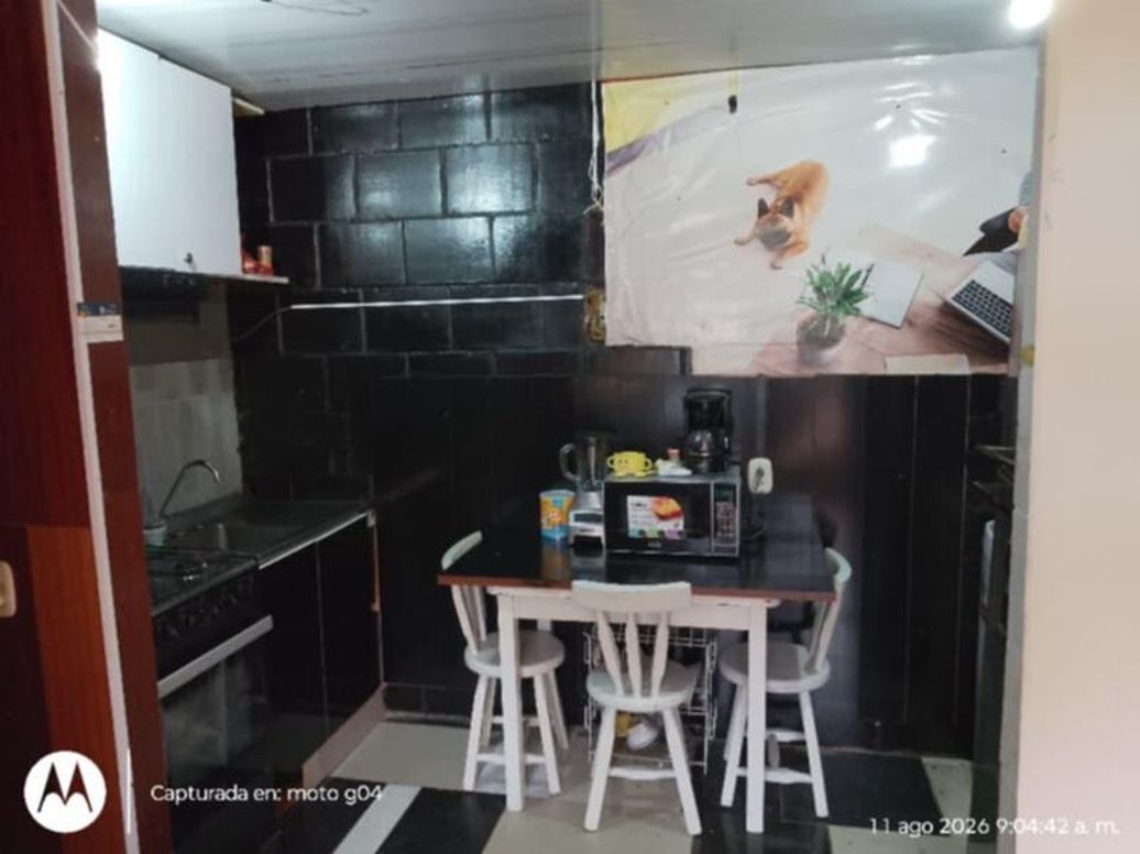 Apartamento de 3 alcobas en venta en Bolonia, Bogotá, 43 m² · foto 2 de 9