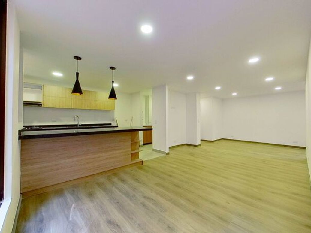Apartamento de 2 alcobas en arriendo en Santa Barbara Central, Bogotá, 80 m² · foto 3 de 19