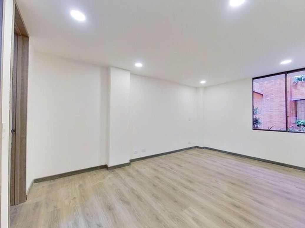 Apartamento de 2 alcobas en arriendo en Santa Barbara Central, Bogotá, 80 m² · foto 11 de 19