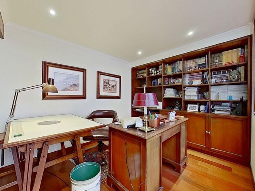 Casa de 4 alcobas en venta en Santa Barbara Central, Bogotá, 385 m² · foto 18 de 20