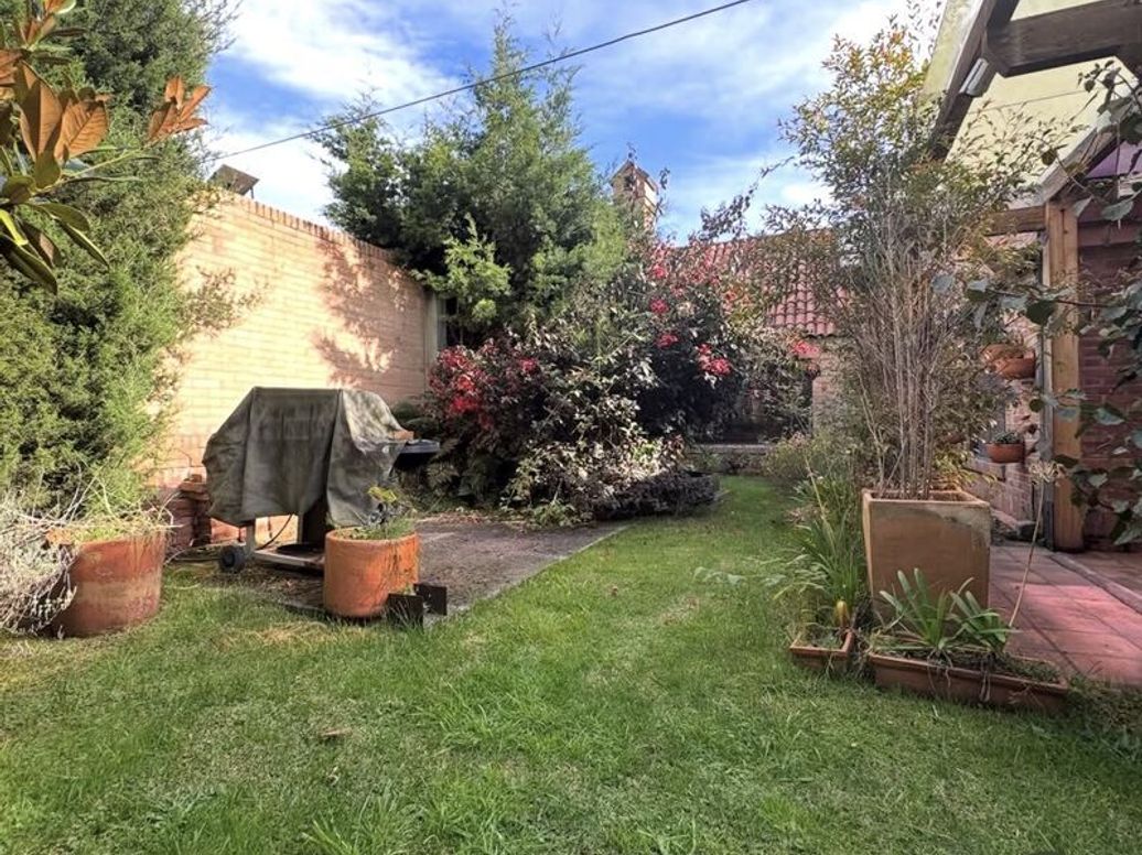 Casa de 3 alcobas en venta en Villa Del Prado, Bogotá, 460 m² · foto 9 de 9