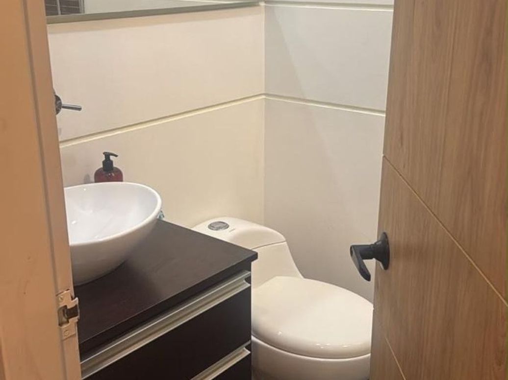 Apartamento de 2 alcobas en arriendo en El Rincon Norte, Bogotá, 67 m² · foto 9 de 13
