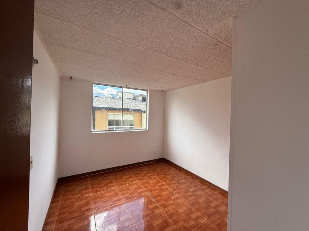 Apartamento de 3 alcobas en venta en Ub. Bosques, Bogotá, 82 m² · foto 6 de 15