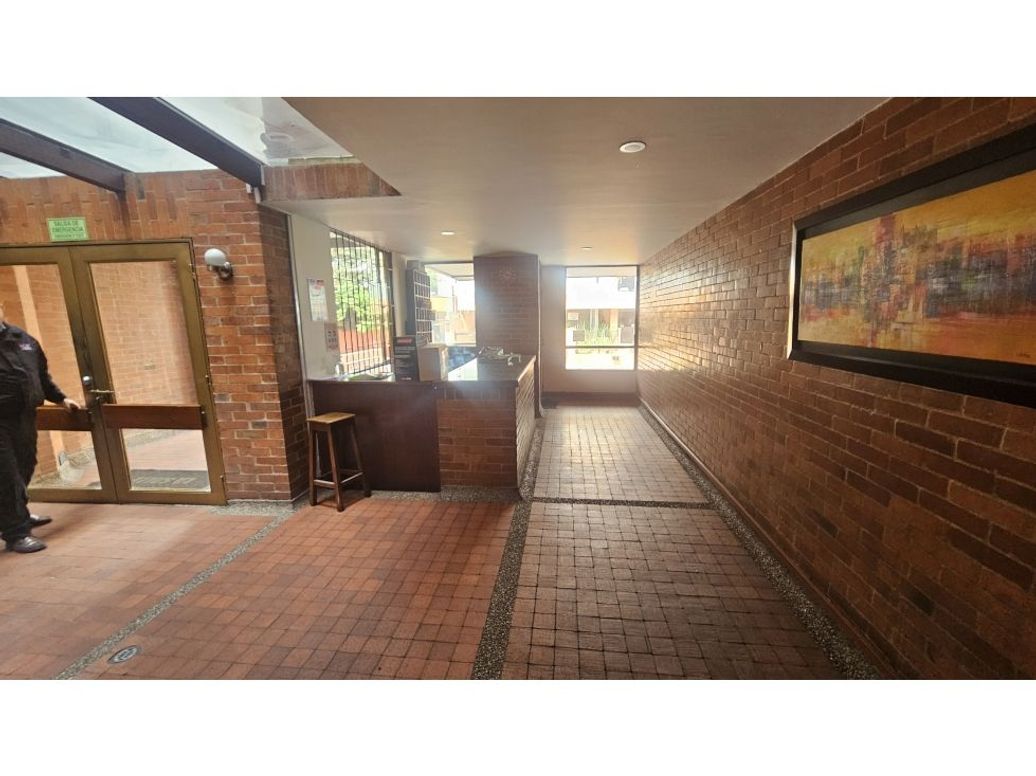 Apartaestudio en venta en Chapinero Alto, Bogotá, 35 m² · foto 8 de 9