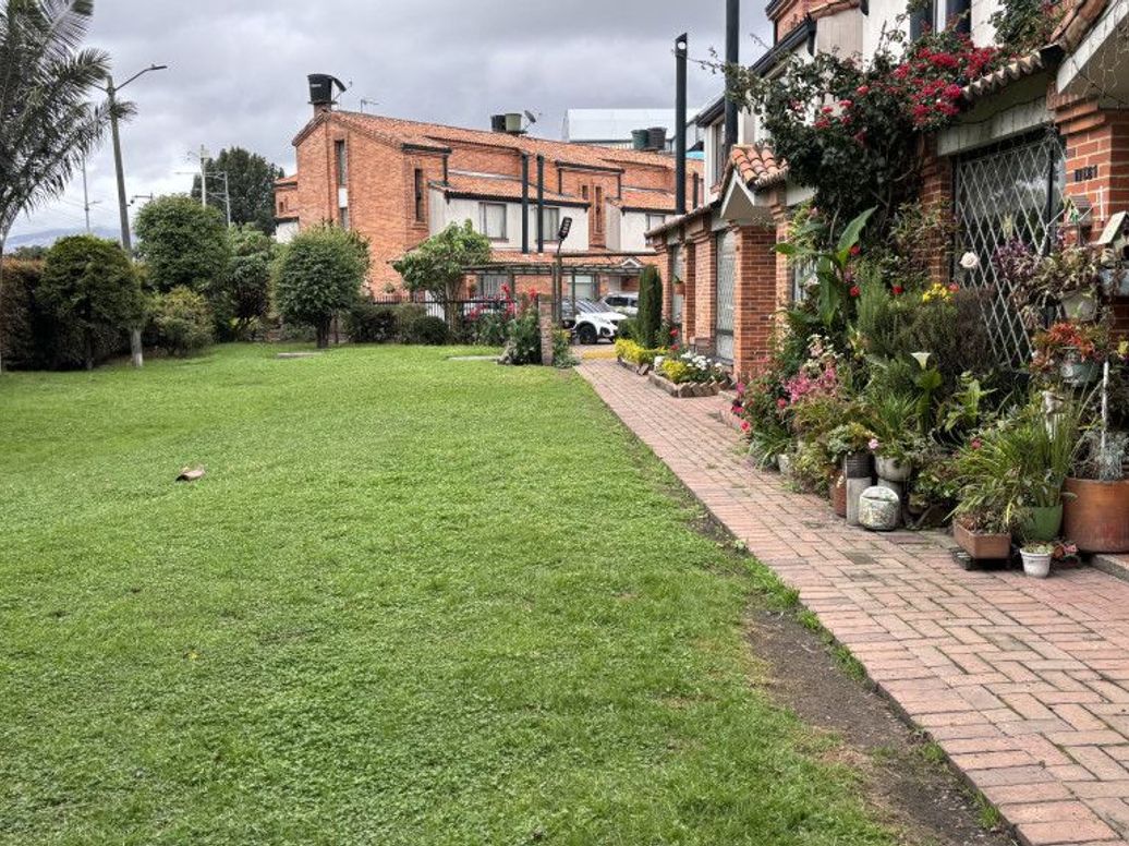 Casa de 3 alcobas en venta en Tejares Del Norte, Bogotá, 105 m² · foto 20 de 20