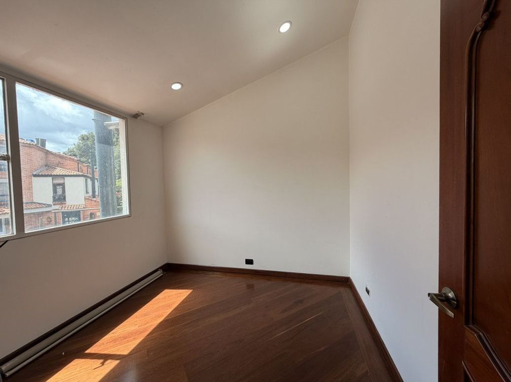 Casa de 3 alcobas en venta en Tejares Del Norte, Bogotá, 105 m² · foto 14 de 20