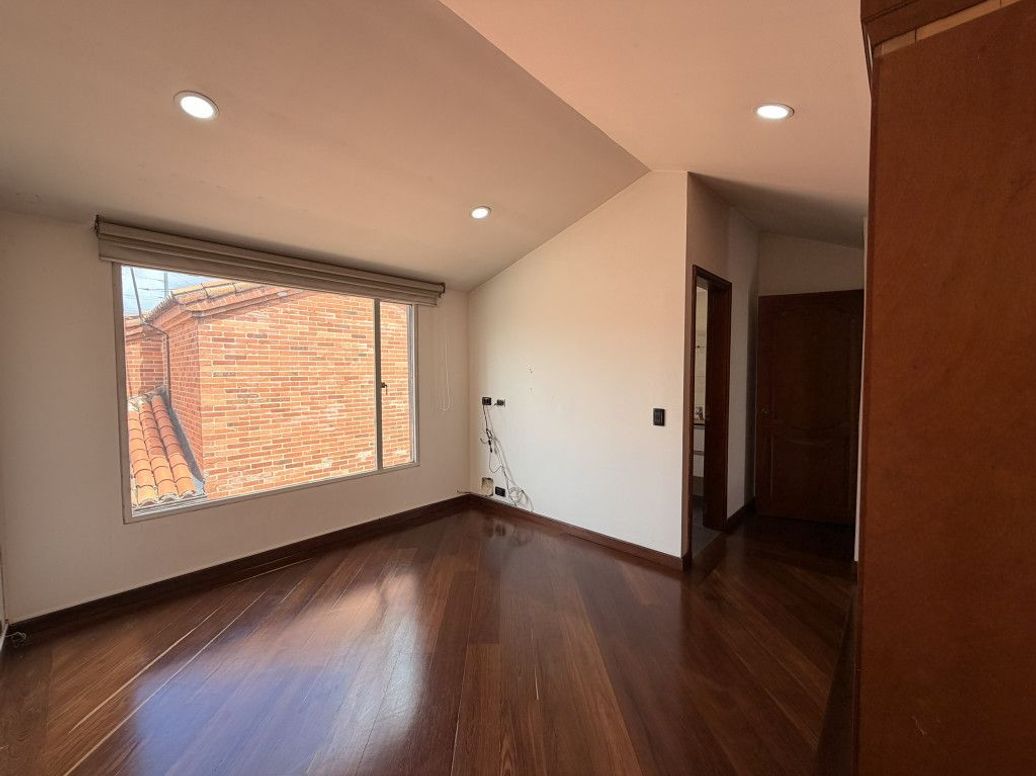 Casa de 3 alcobas en venta en Tejares Del Norte, Bogotá, 105 m² · foto 9 de 20
