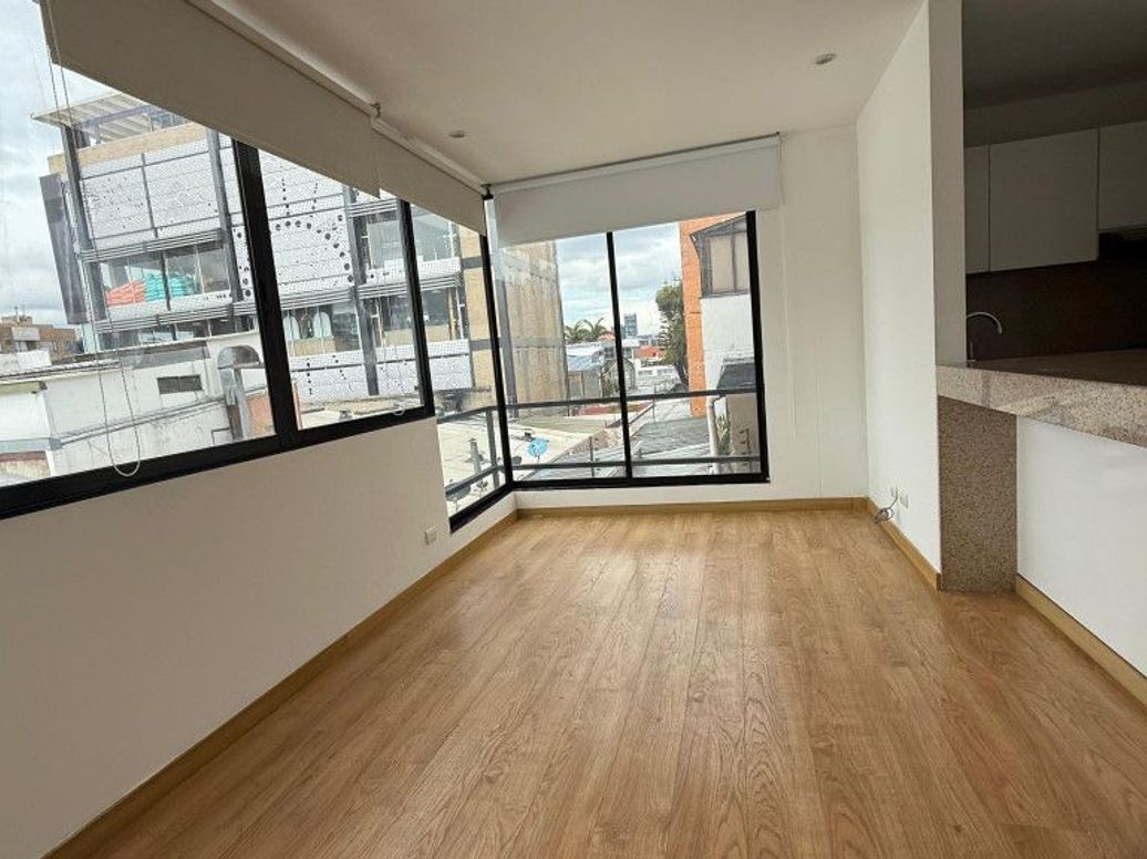 Apartamento de 2 alcobas en venta en San Patricio, Bogotá, 64 m² · foto 7 de 20