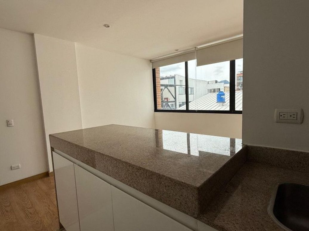 Apartamento de 2 alcobas en venta en San Patricio, Bogotá, 64 m² · foto 8 de 20