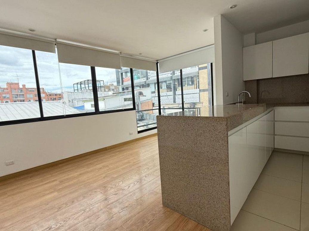 Apartamento de 2 alcobas en venta en San Patricio, Bogotá, 64 m² · foto 9 de 20