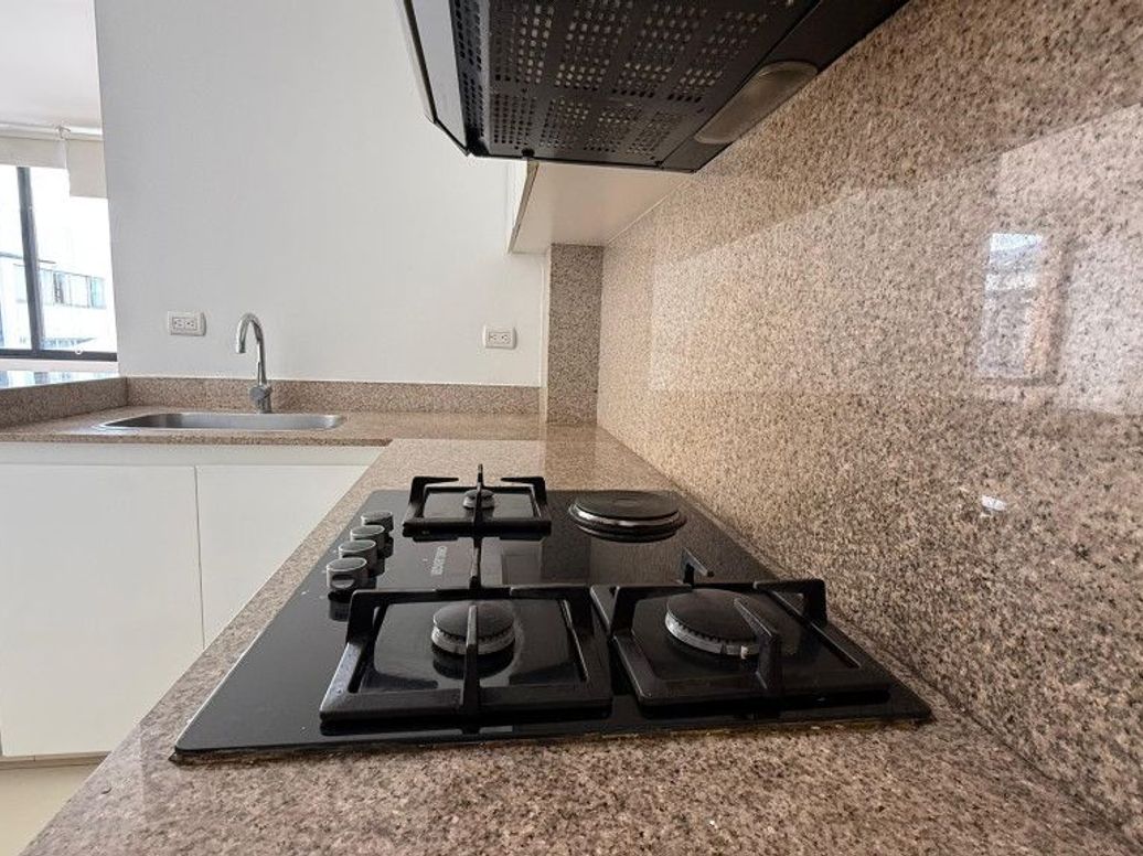 Apartamento de 2 alcobas en venta en San Patricio, Bogotá, 64 m² · foto 4 de 20