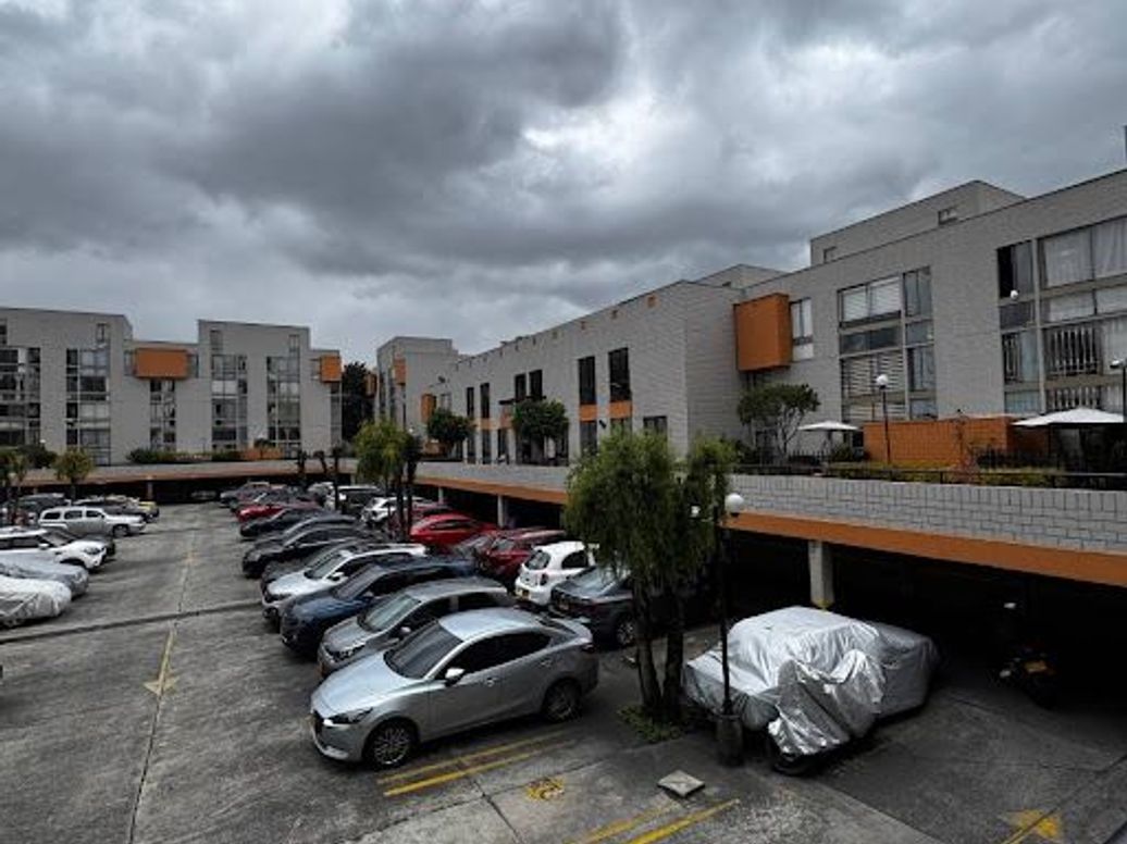 Apartamento de 3 alcobas en venta en Santa María Del Lago, Bogotá, 93 m² · foto 20 de 20