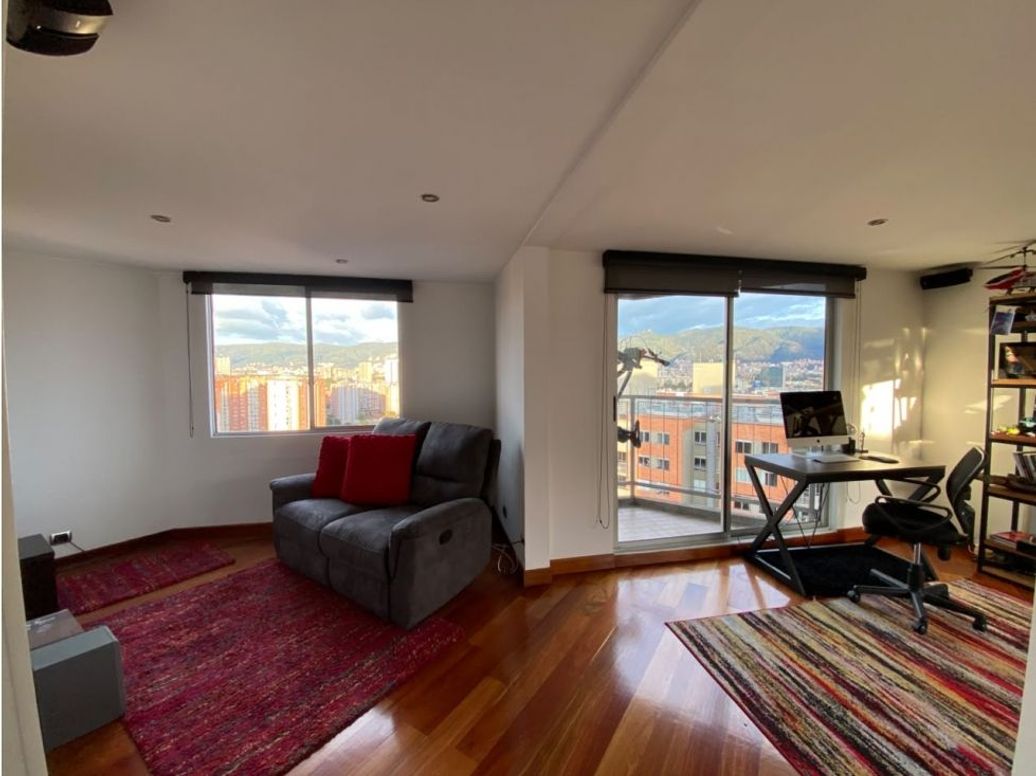 Apartamento de 3 alcobas en venta en Pontevedra, Bogotá, 163 m² · foto 7 de 20