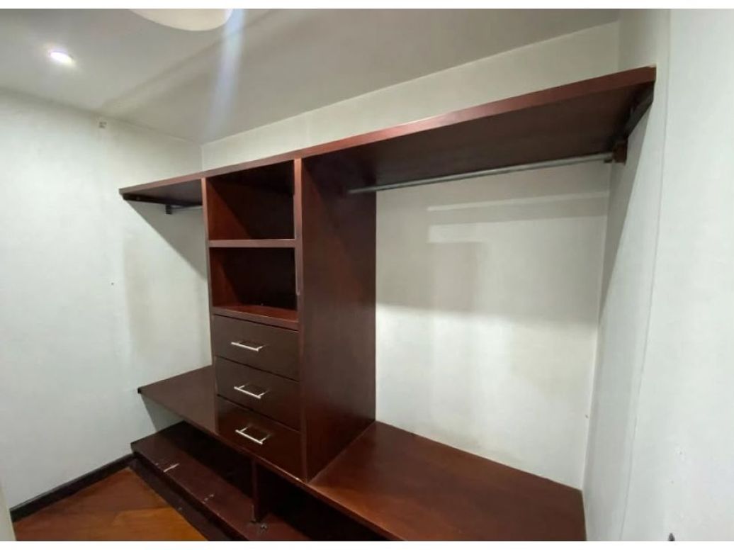 Apartamento de 3 alcobas en venta en Pontevedra, Bogotá, 163 m² · foto 17 de 20