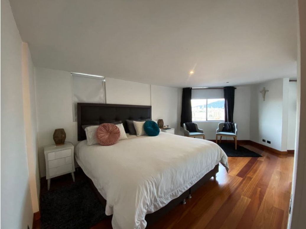 Apartamento de 3 alcobas en venta en Pontevedra, Bogotá, 163 m² · foto 13 de 20