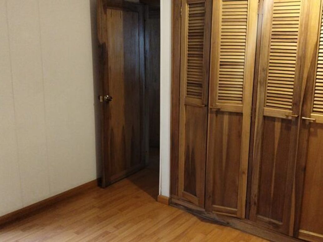Apartamento de 3 alcobas en venta en Santa Barbara Occidental, Bogotá, 81 m² · foto 17 de 20