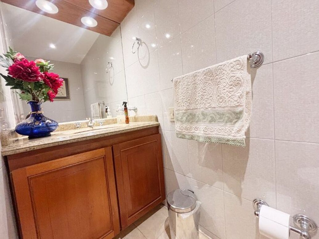 Apartamento de 3 alcobas en venta en Santa Bibiana, Bogotá, 220 m² · foto 12 de 17
