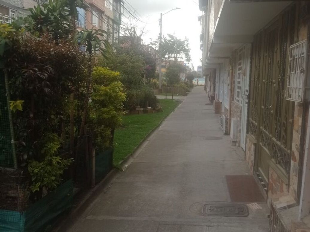 Casa de 3 alcobas en venta en Santa Fe De Bosa, Bogotá, 70 m² · foto 2 de 14
