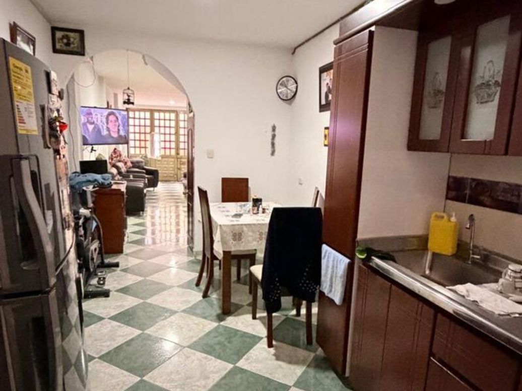 Casa de 3 alcobas en venta en Chico Sur, Bogotá, 92 m² · foto 15 de 18