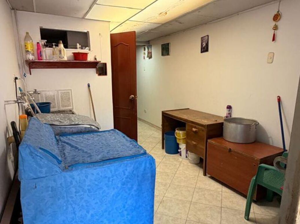 Casa de 3 alcobas en venta en Chico Sur, Bogotá, 92 m² · foto 3 de 18