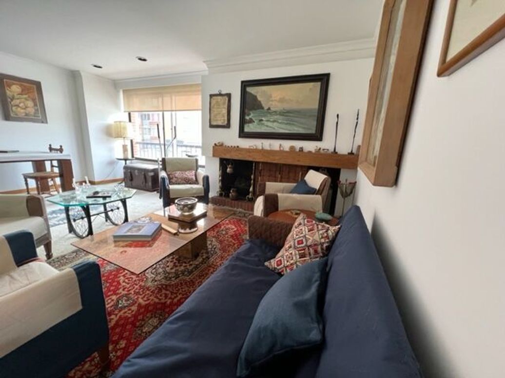 Apartamento de 3 alcobas en venta en Santa Barbara Occidental, Bogotá, 190 m² · foto 7 de 20