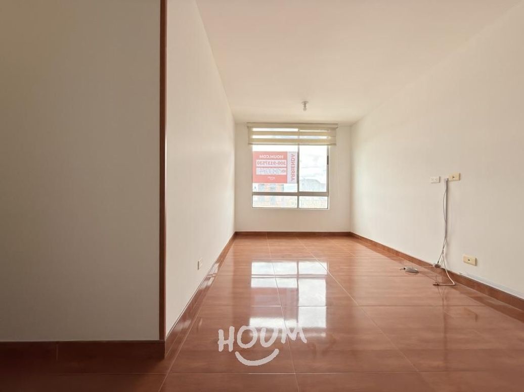 Apartamento de 3 alcobas en arriendo en Centro Engativa, Bogotá, 48 m² · foto 2 de 17