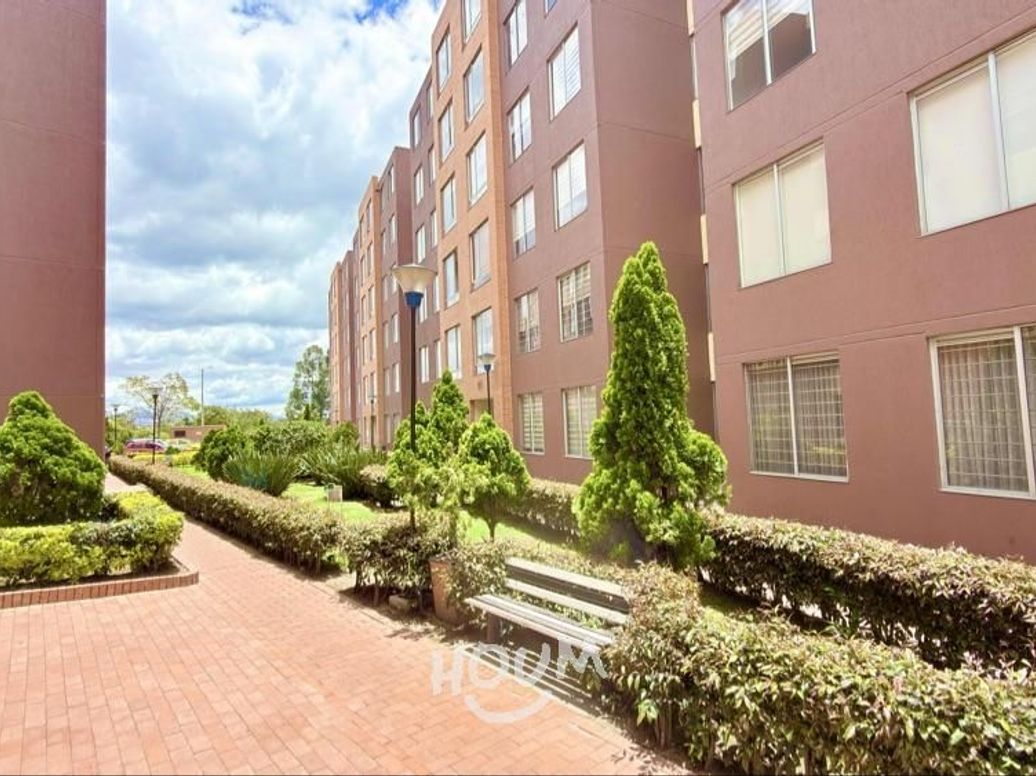 Apartamento de 3 alcobas en arriendo en Centro Engativa, Bogotá, 48 m² · foto 16 de 17