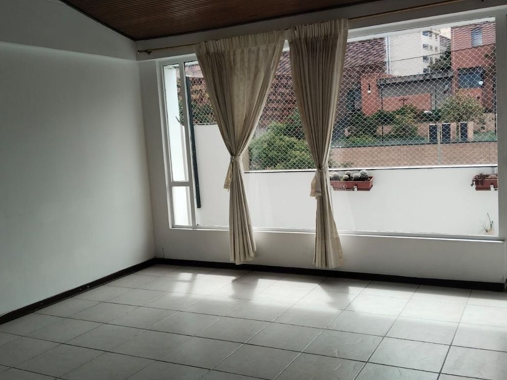 Apartamento de 3 alcobas en venta en Sucre, Bogotá, 85 m² · foto 4 de 20