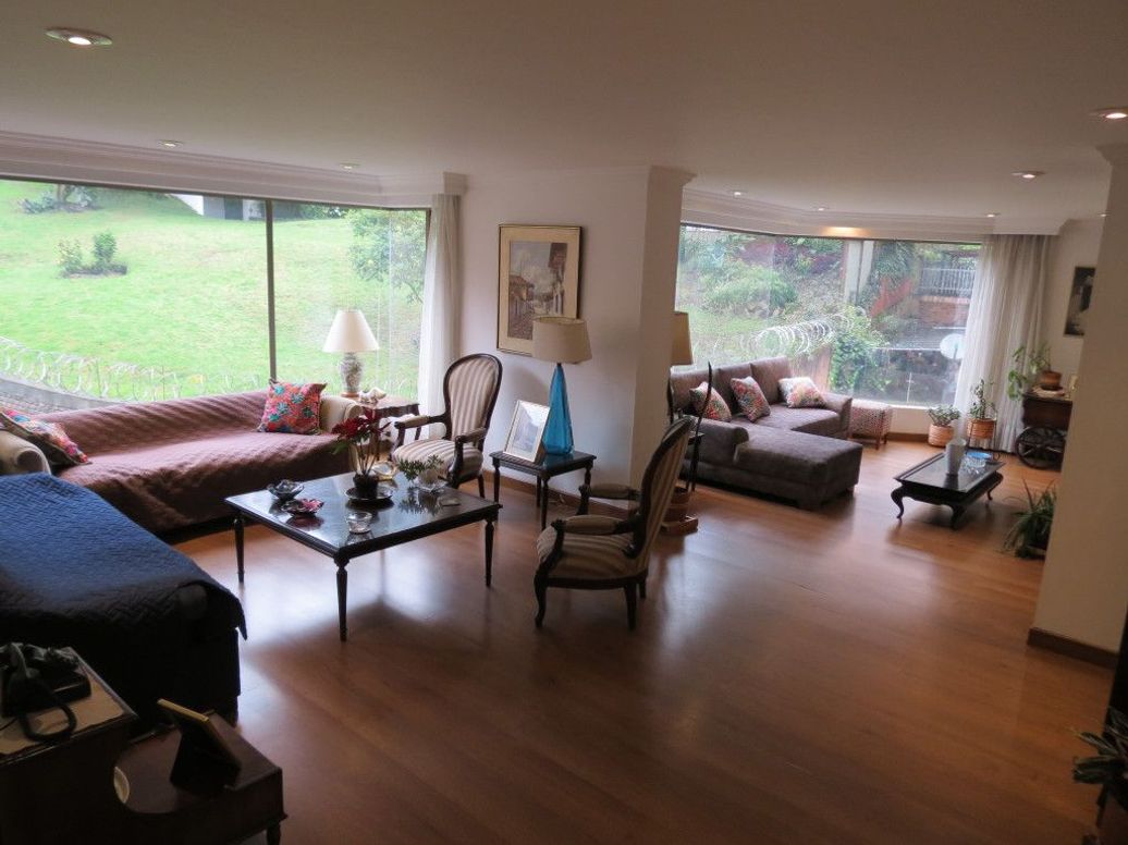 Apartamento de 3 alcobas en venta en Las Acacias, Bogotá, 250 m² · foto 9 de 16