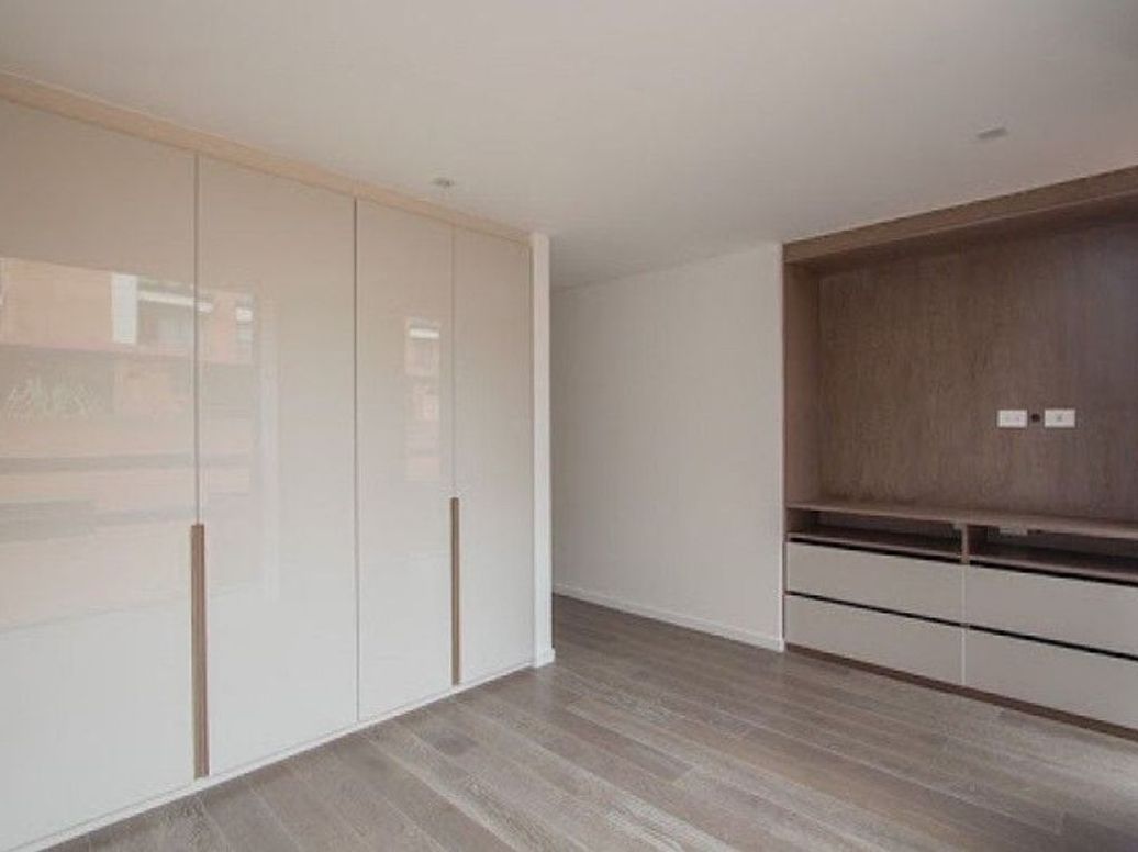 Apartamento de 2 alcobas en venta en El Retiro, Bogotá, 150 m² · foto 7 de 10