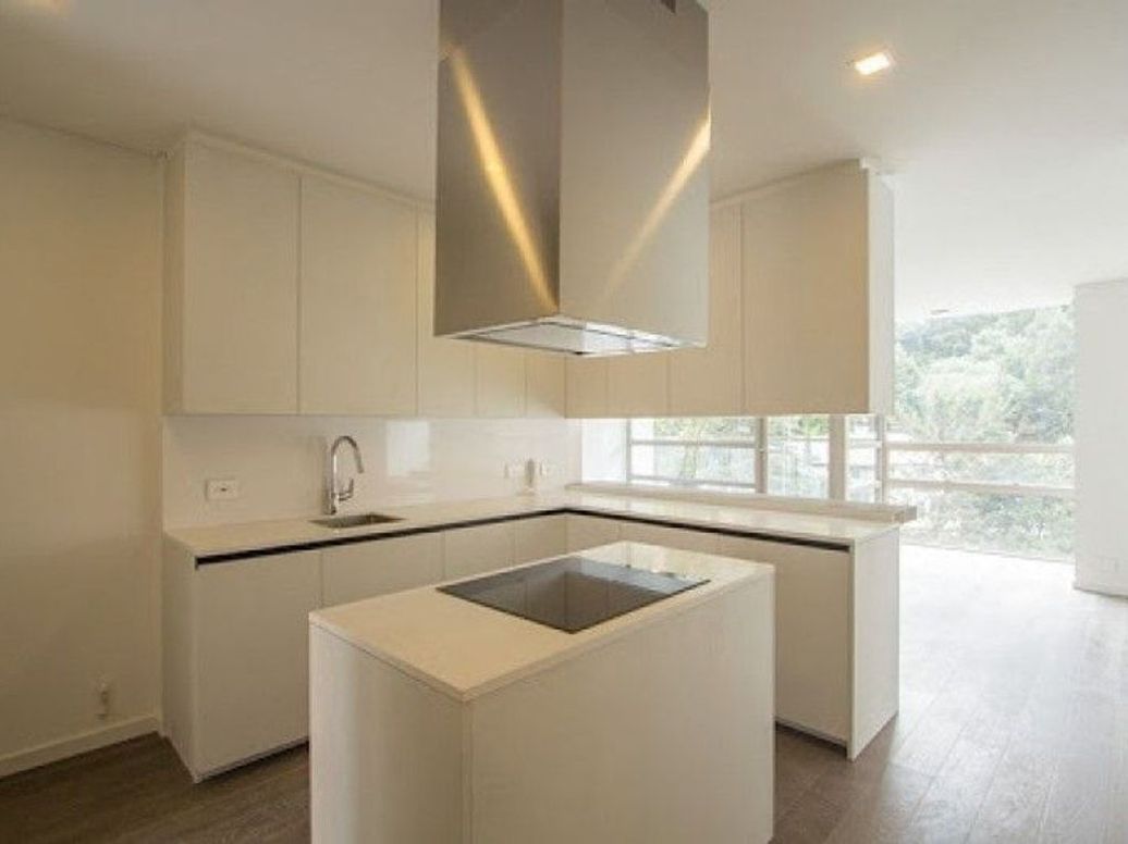 Apartamento de 2 alcobas en venta en El Retiro, Bogotá, 150 m² · foto 8 de 10