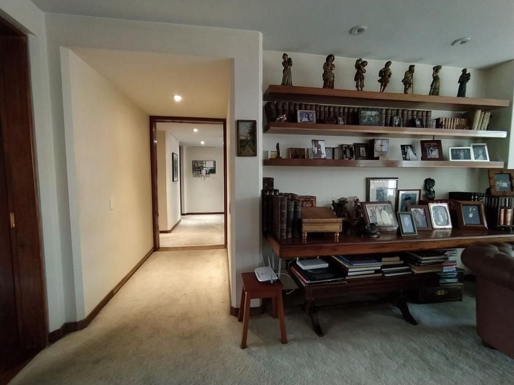 Apartamento de 3 alcobas en venta en Bellavista, Bogotá, 235 m² · foto 11 de 20