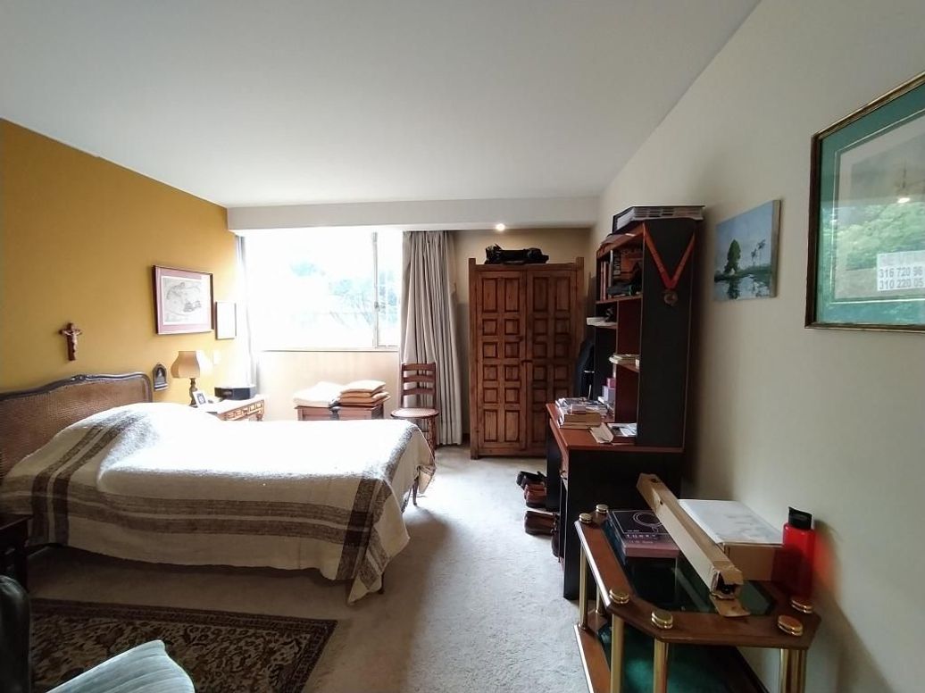 Apartamento de 3 alcobas en venta en Bellavista, Bogotá, 235 m² · foto 14 de 20