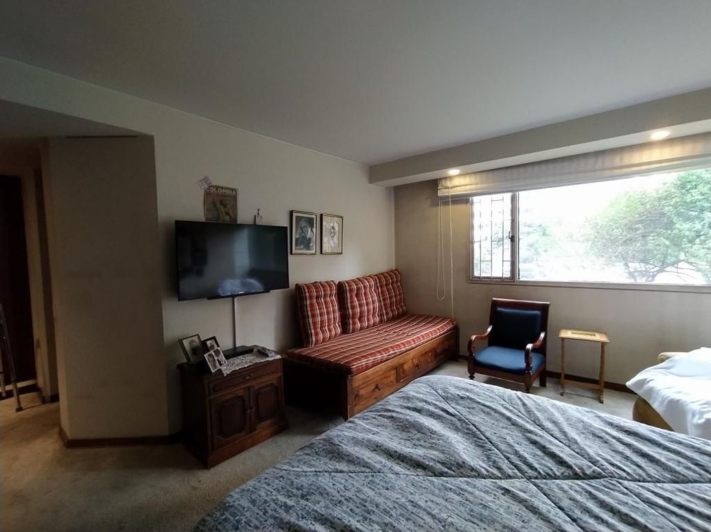 Apartamento de 3 alcobas en venta en Bellavista, Bogotá, 235 m² · foto 16 de 20