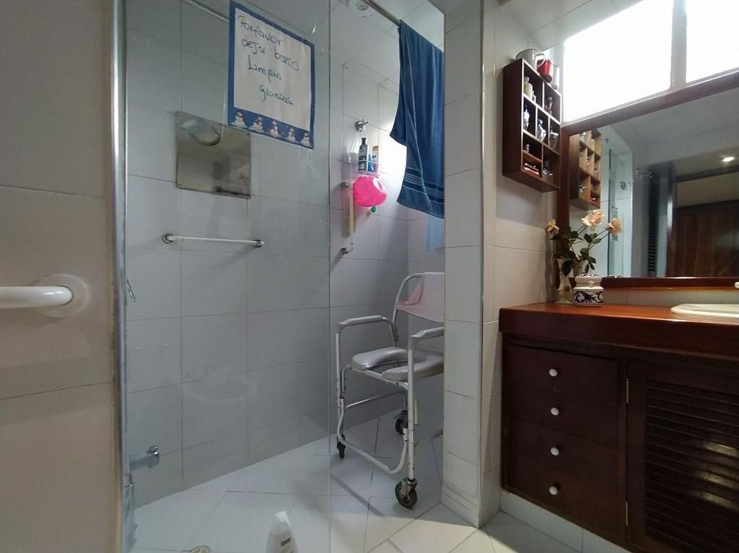 Apartamento de 3 alcobas en venta en Bellavista, Bogotá, 235 m² · foto 18 de 20