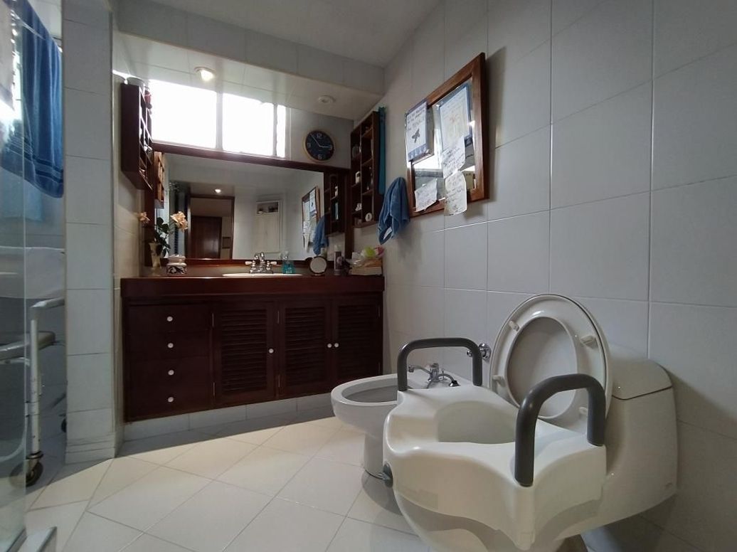 Apartamento de 3 alcobas en venta en Bellavista, Bogotá, 235 m² · foto 19 de 20