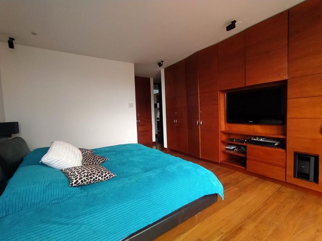 Apartamento de 3 alcobas en venta en Santa Bibiana, Bogotá, 320 m² · foto 9 de 20