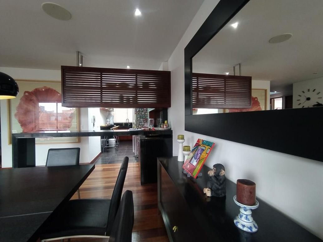Apartamento de 3 alcobas en venta en Santa Bibiana, Bogotá, 320 m² · foto 4 de 20