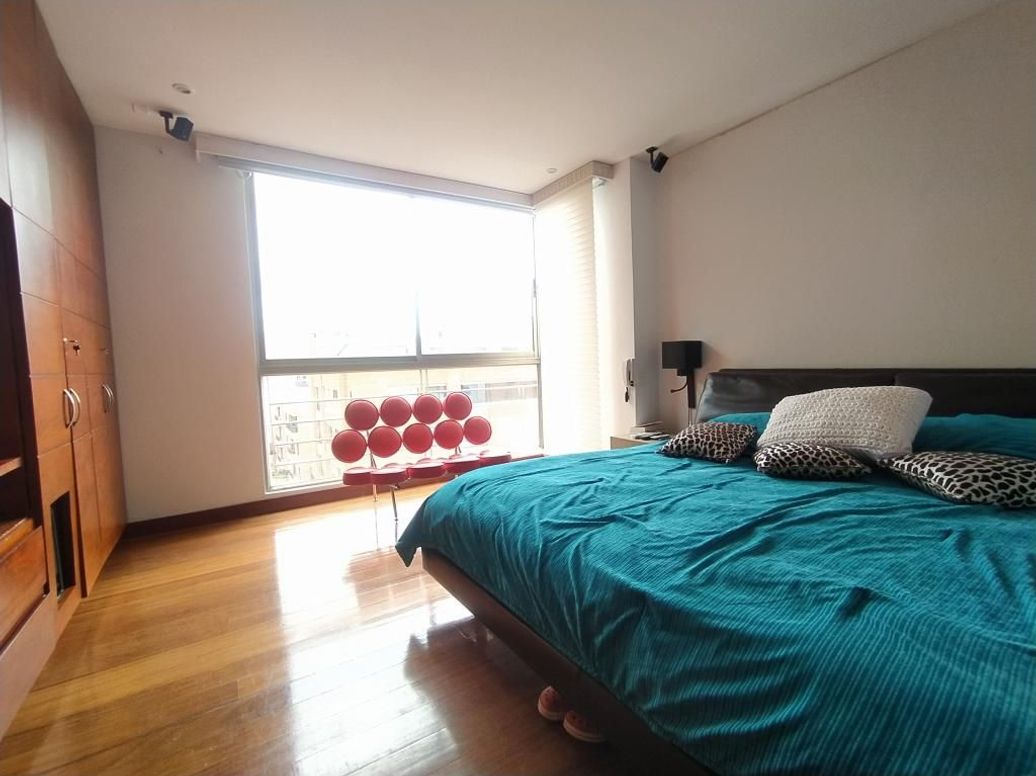 Apartamento de 3 alcobas en venta en Santa Bibiana, Bogotá, 320 m² · foto 8 de 20