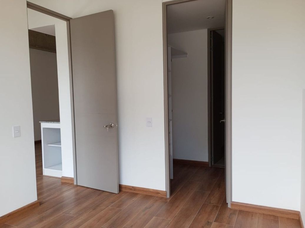 Apartamento de 1 alcoba en venta en Chicó Norte, Bogotá, 49 m² · foto 15 de 20
