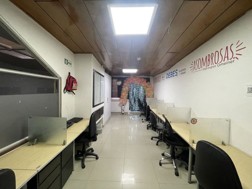 Casa de 4 alcobas en venta en Quinta Paredes, Bogotá, 344 m² · foto 7 de 20