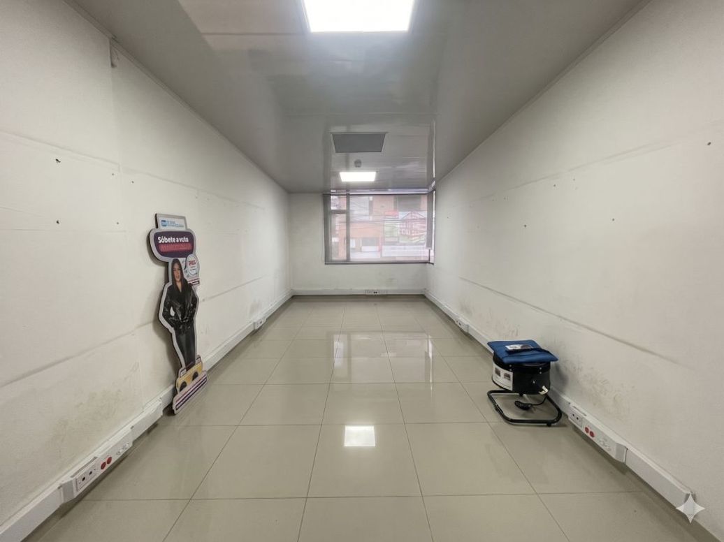 Casa de 4 alcobas en venta en Quinta Paredes, Bogotá, 344 m² · foto 6 de 20