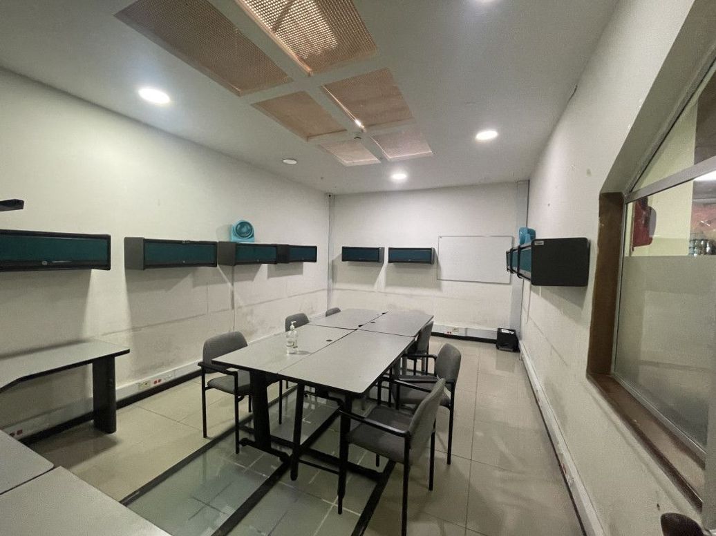 Casa de 4 alcobas en venta en Quinta Paredes, Bogotá, 344 m² · foto 11 de 20