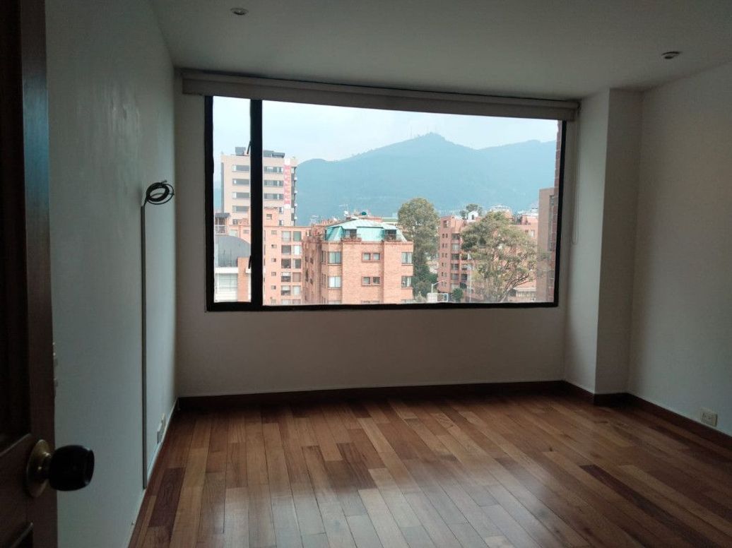 Apartamento de 3 alcobas en venta en Chico Norte Et. Iii, Bogotá, 114 m² · foto 14 de 20