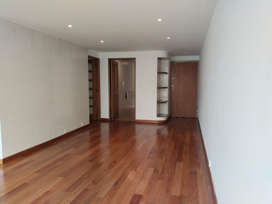 Apartamento de 3 alcobas en venta en Chico Norte Et. Iii, Bogotá, 114 m² · foto 9 de 20